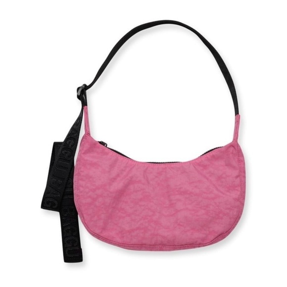baggu small crescent (azalea pink)! - Picture 5 of 6